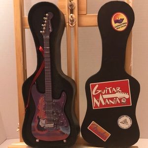 GUITAR MANIA Miniature Guitar “FLAMING GUITAR 1967” With Case & Stand